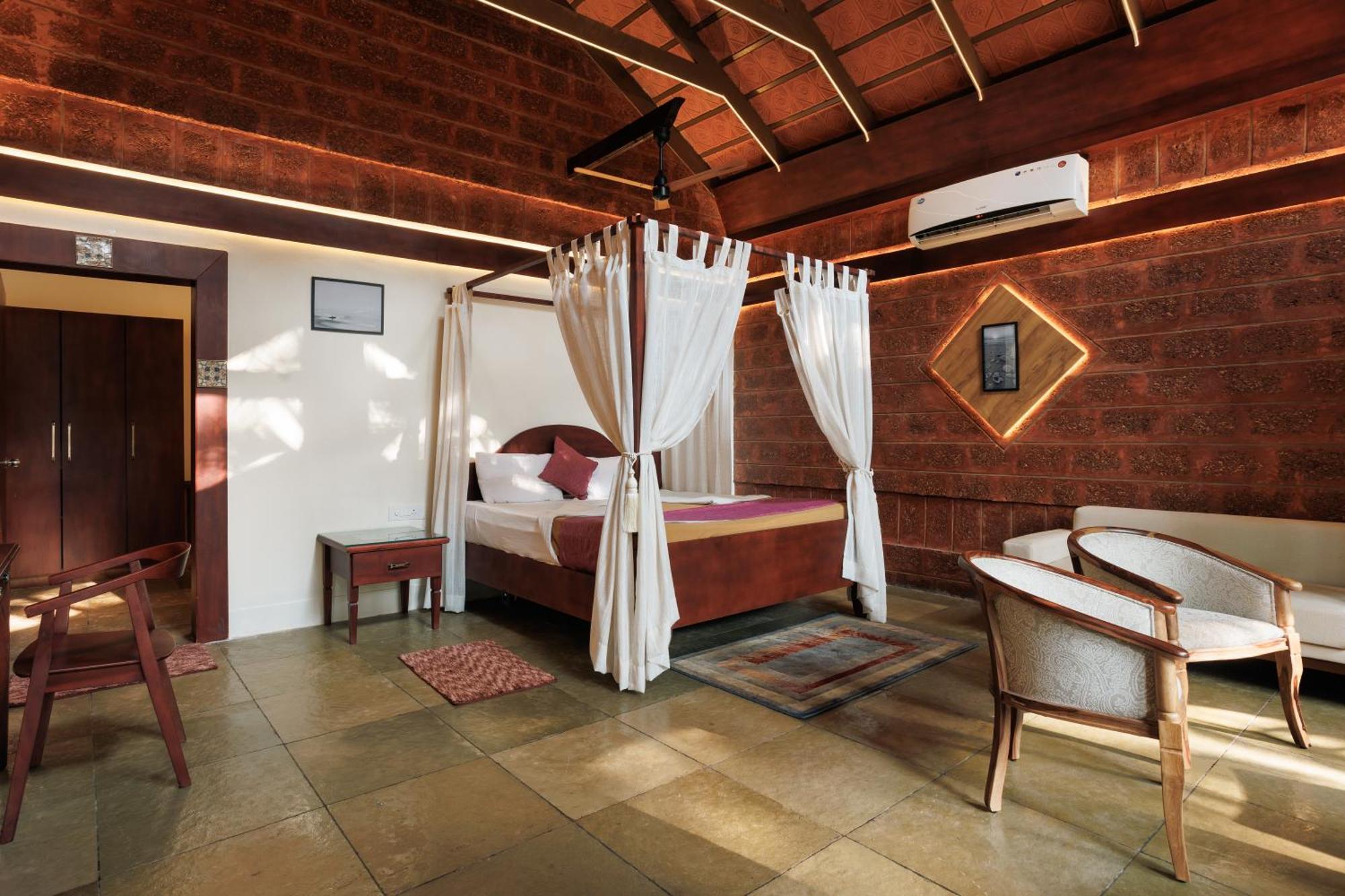 Sai Vishram Beach Resort Bainduru Exterior foto