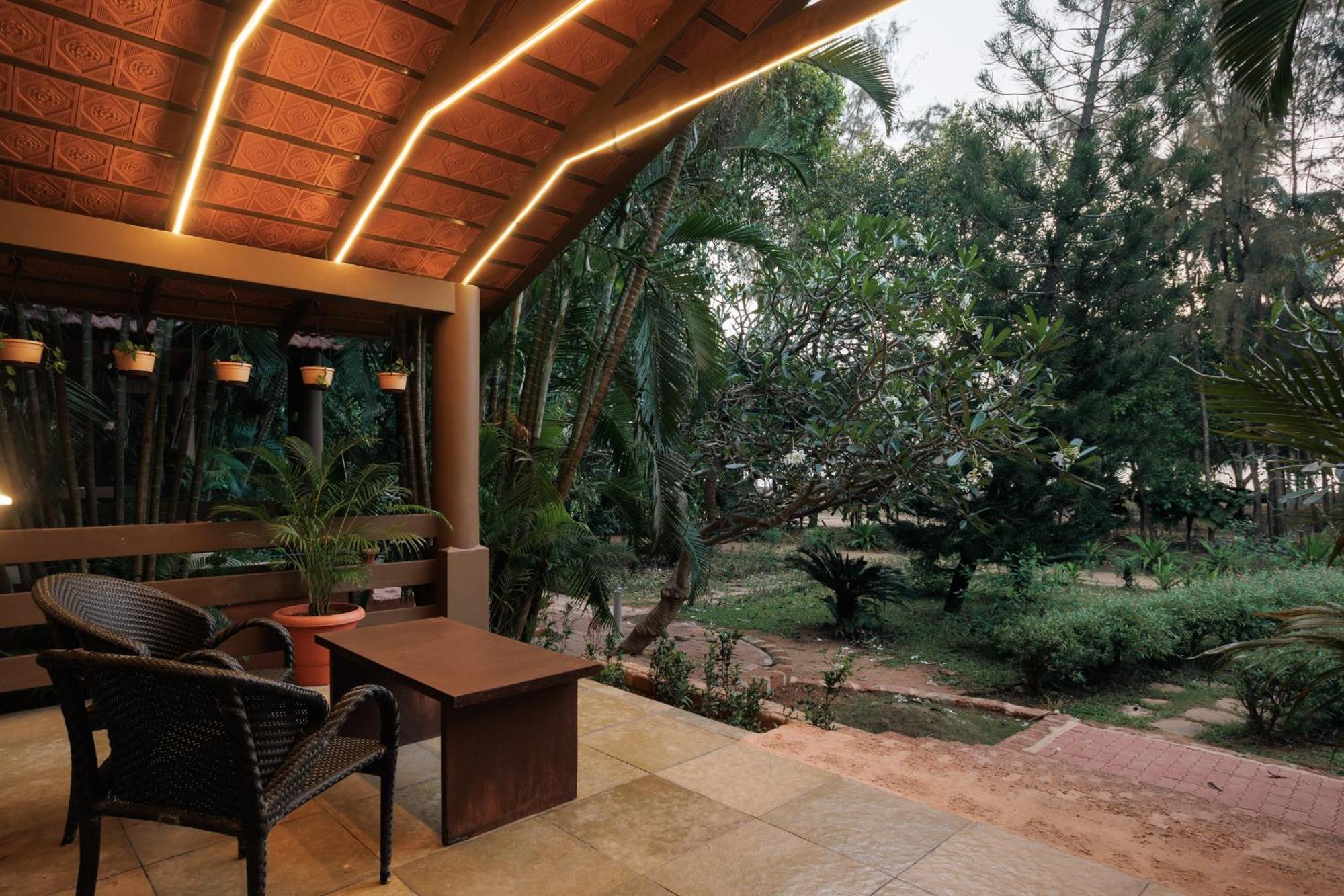 Sai Vishram Beach Resort Bainduru Exterior foto