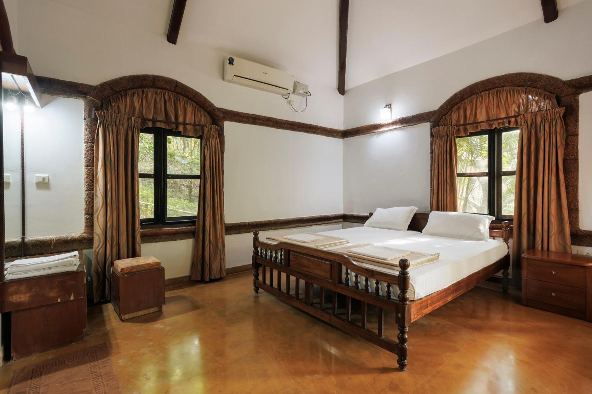 Sai Vishram Beach Resort Bainduru Exterior foto